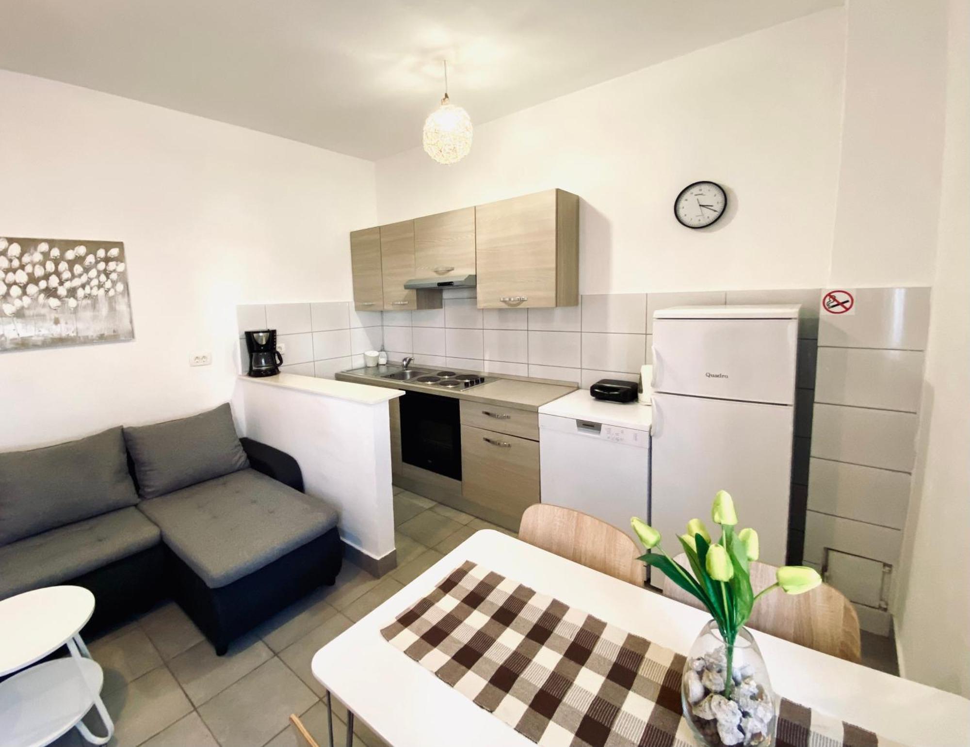 Luna Maris Apartments Zadar Exteriör bild